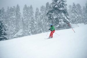 Skiing in Gulmarg